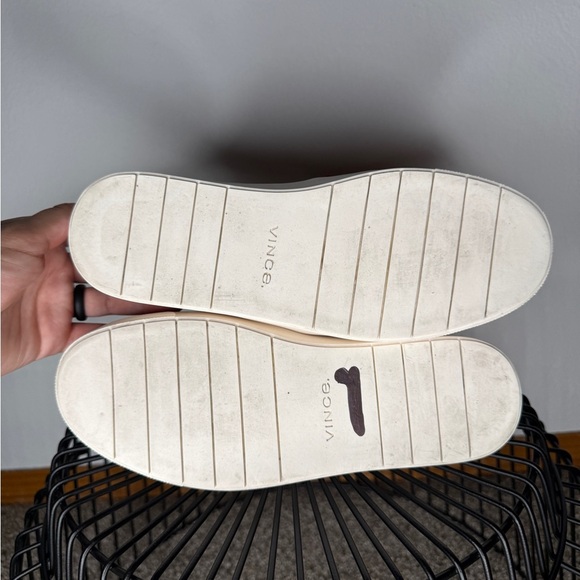 Vince Blair Velvet Slip On Shoes Red Size 7.5 - Picture 7 of 9